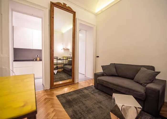 Urban Botero Suite, A Due Passi Dal Museo Egizio E Stazione Porta Susa Apartment